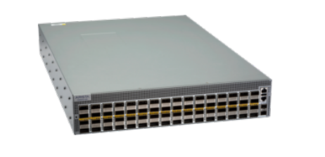 Arista 7060DX5-64S 400GbE switch Arista 7060DX5-64S 400GbE switch